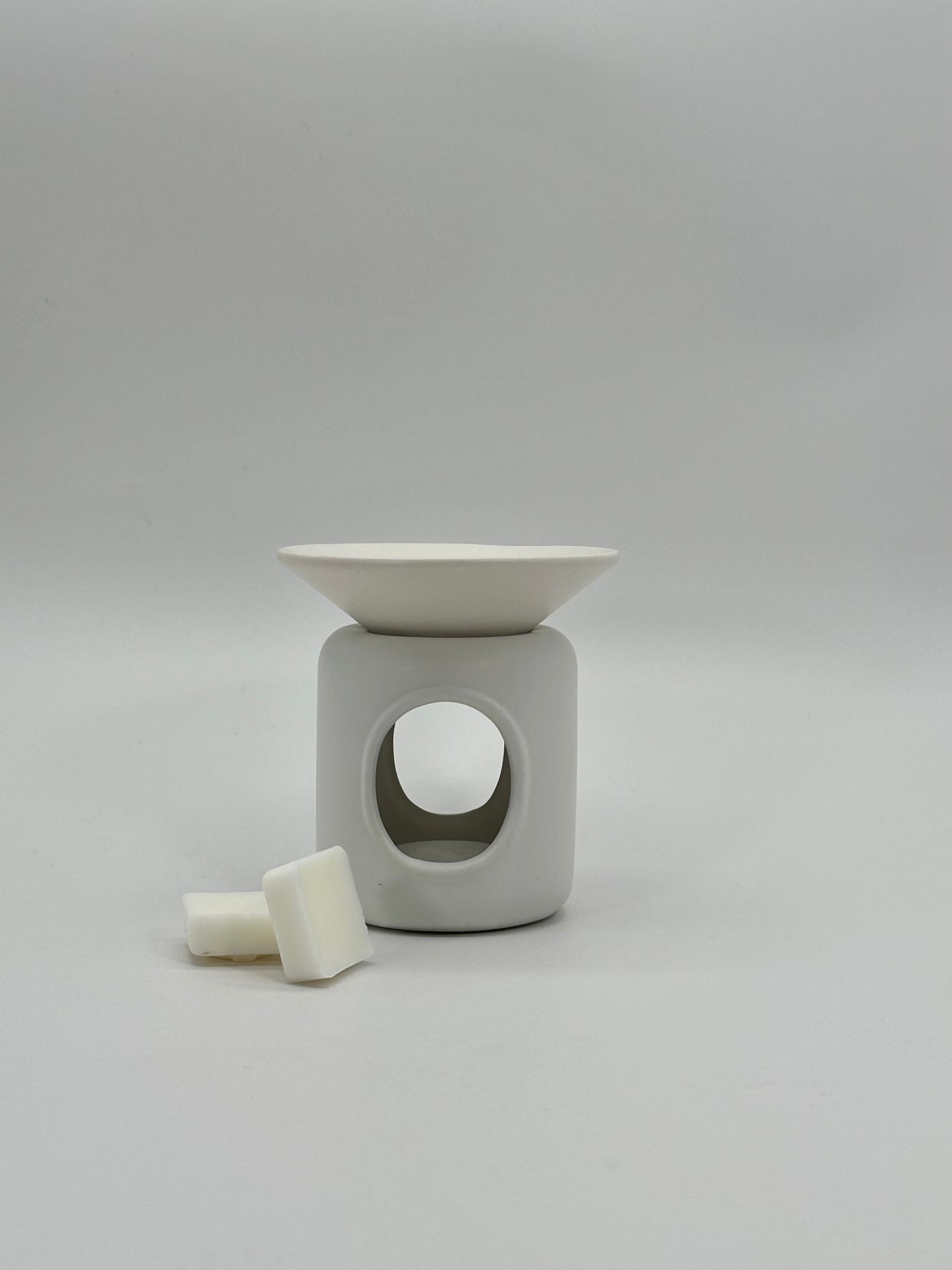 white wax burner
