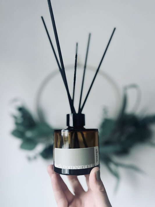 black pomegranate reed diffuser